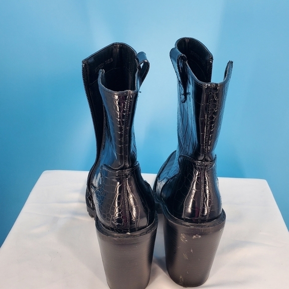Boohoo faux croc black platform lug boots US 9 - Picture 12 of 12